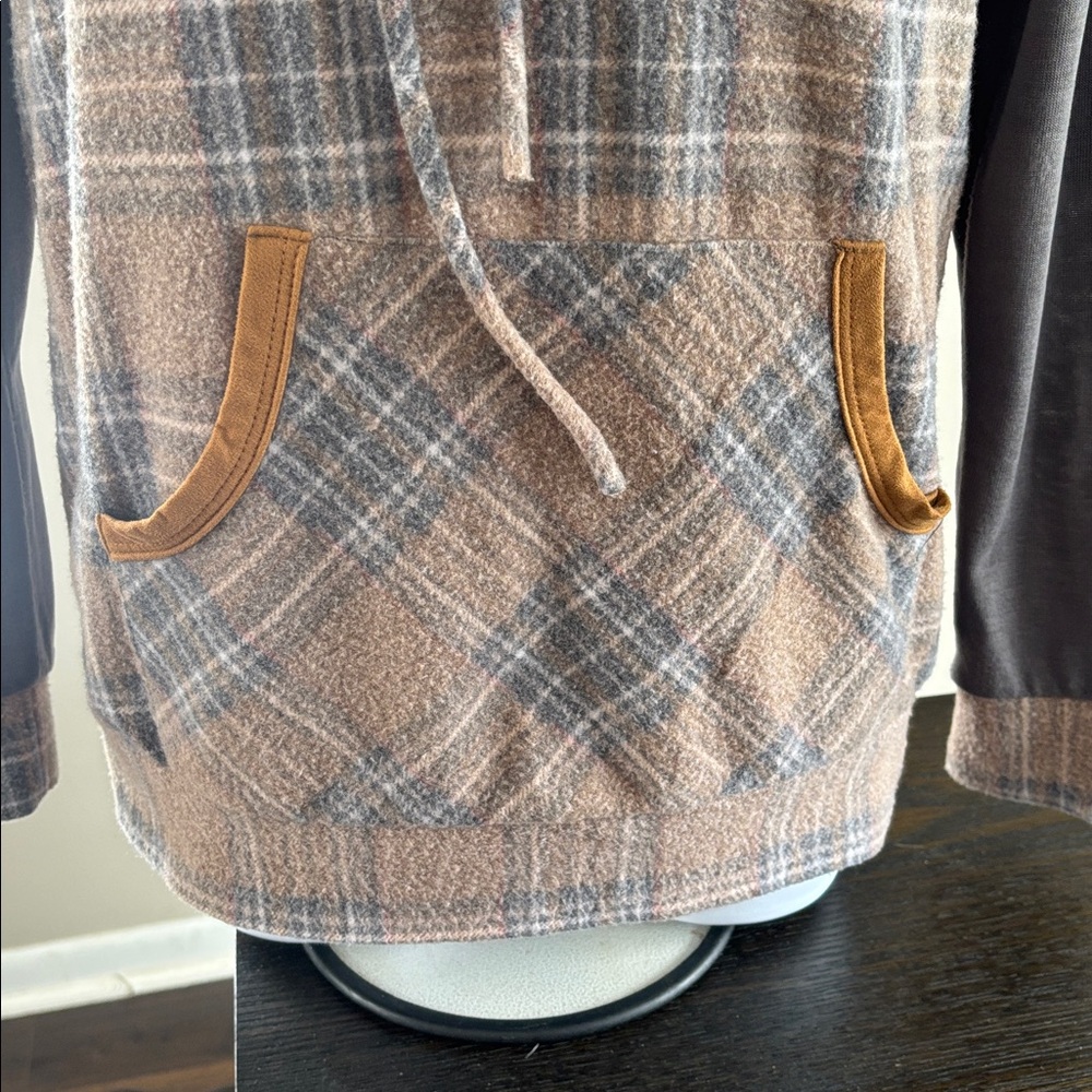 7th Ray lightweight plaid elbow patch hooded pullover - Picture 2 of 10